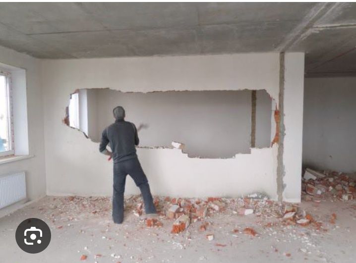 Услуги демонтаж стен различных видов строении перегородок
