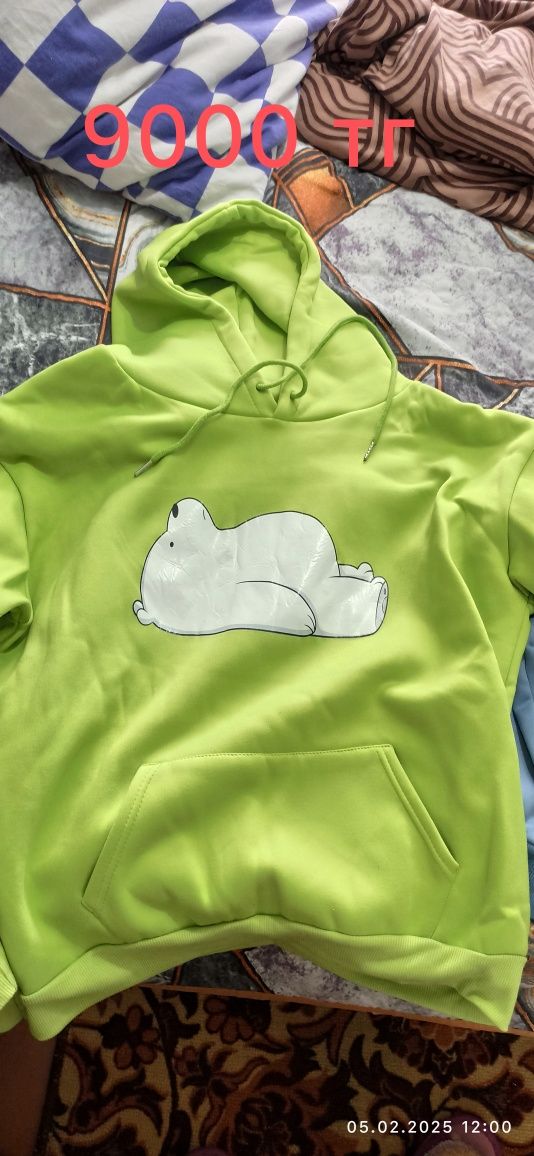 Продам женскую одежду
