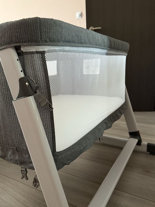 Кошара за бебе Next to me