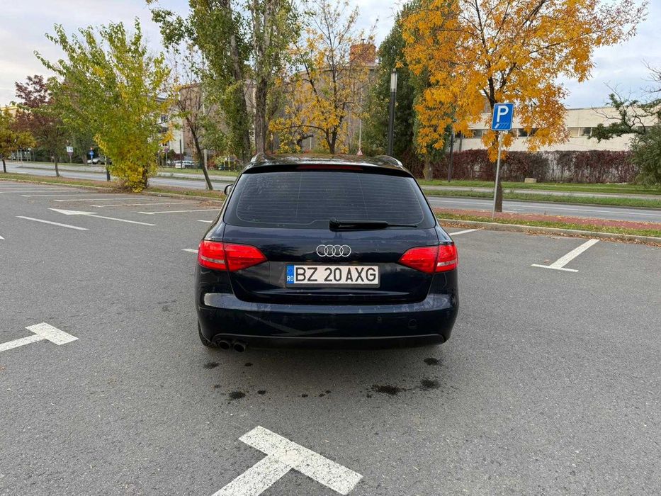 Vand Audi A4 B8 Avant 2010