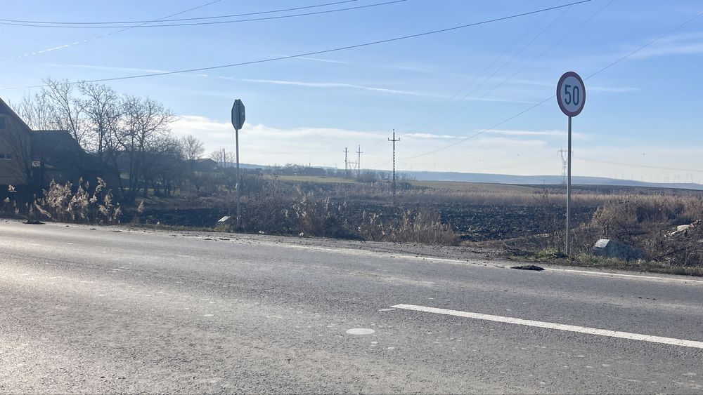 Teren intravilan aprope de intrarea pe A3 – parc industrial Ungheni