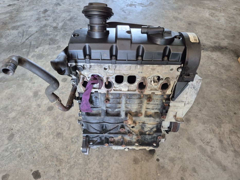 Motor vw transporter t5 1.9 tdi cod motor AXB euro 3 an 2005 cu 277831
