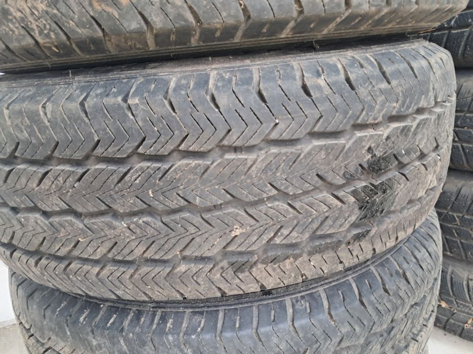 Vand anvelope cu jante