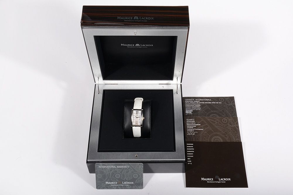 Дамски часовник Maurice Lacroix Mother Of Pearl Dial White Diamonds
