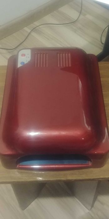 Ультрафиолетовая сушилка для ногтей (педикюрь)