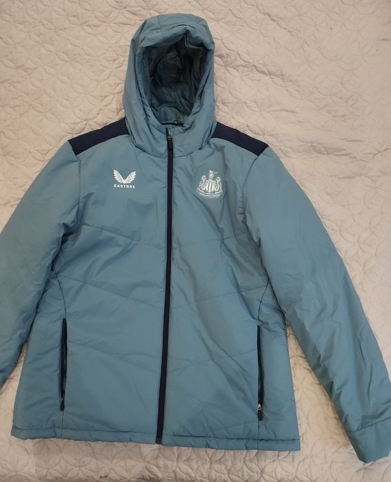 Мъжка шуба,зимно яке за футбол или свободно време.