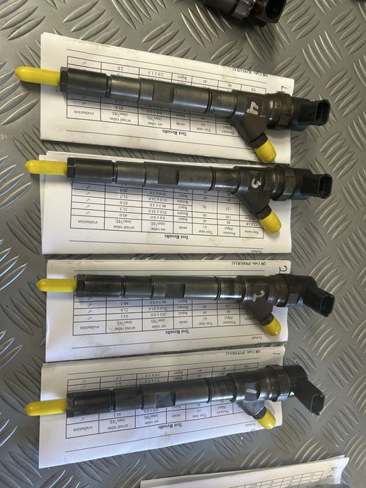 Дюзи за Киа Соренто 2,5црди/Kia Sorento 2,5 crdi 140кс СТЕНДОВАНИ!!!