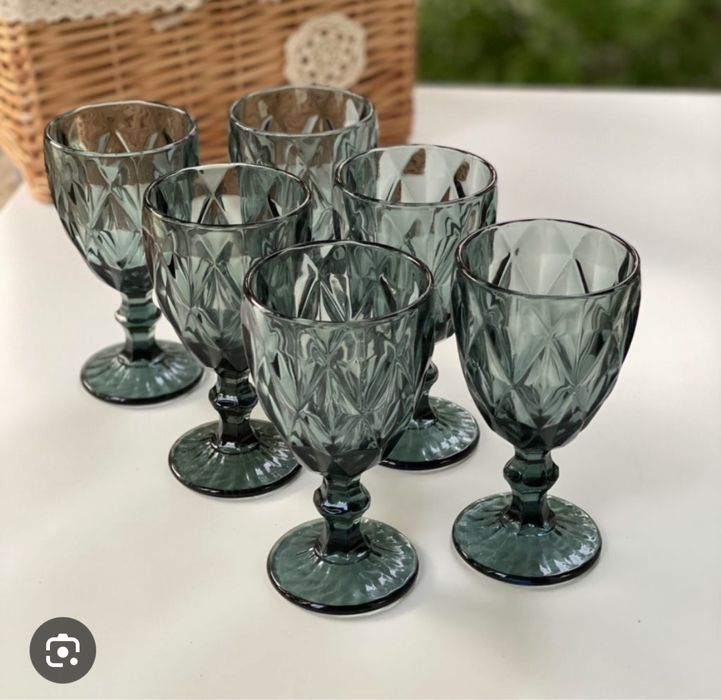 Набор фужеров серые