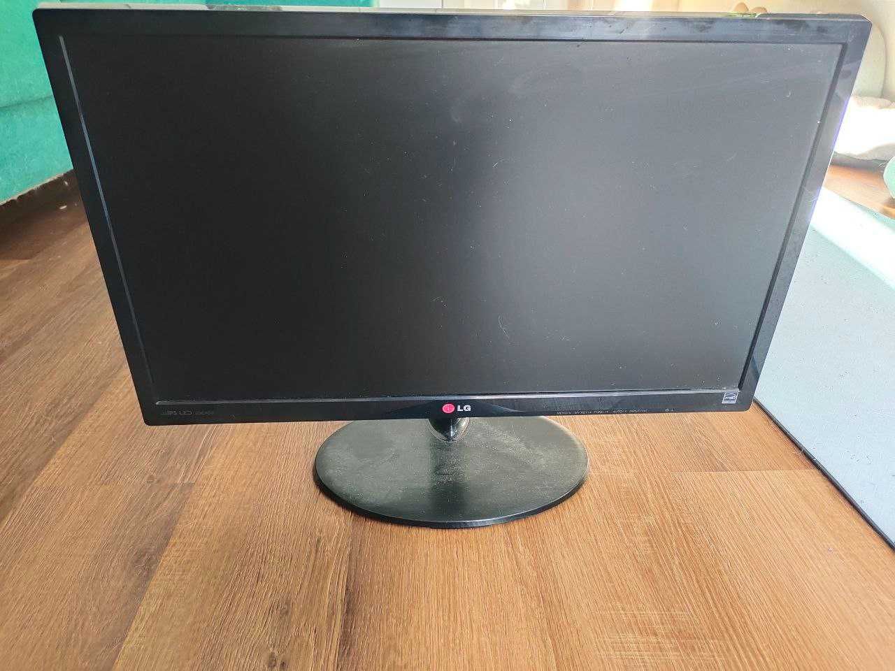 Монитор LG 23 дюйма