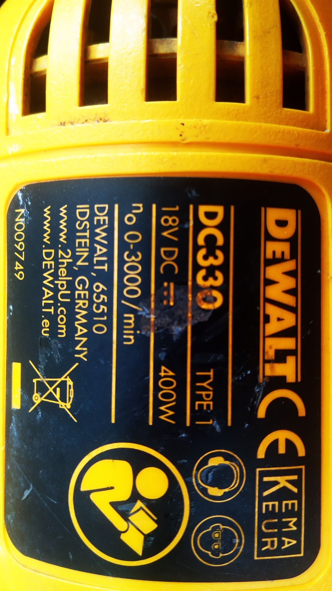 Vînd șoricel DEWALT DC330aproape nou f.intretinut+cu baterie NI-CD-18v