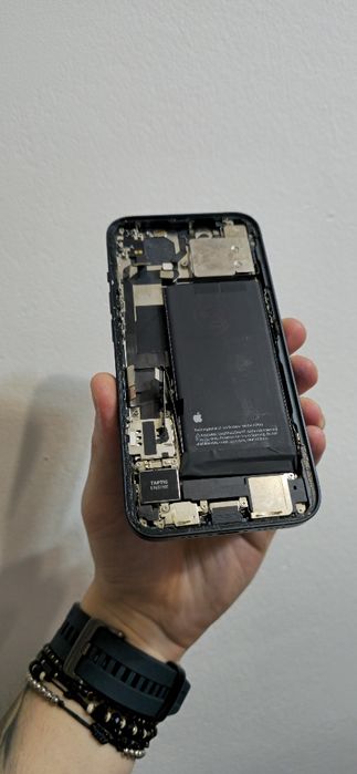 iPhone 13 Carcasă & Baterie ORIGINALE (Dezmembrări)