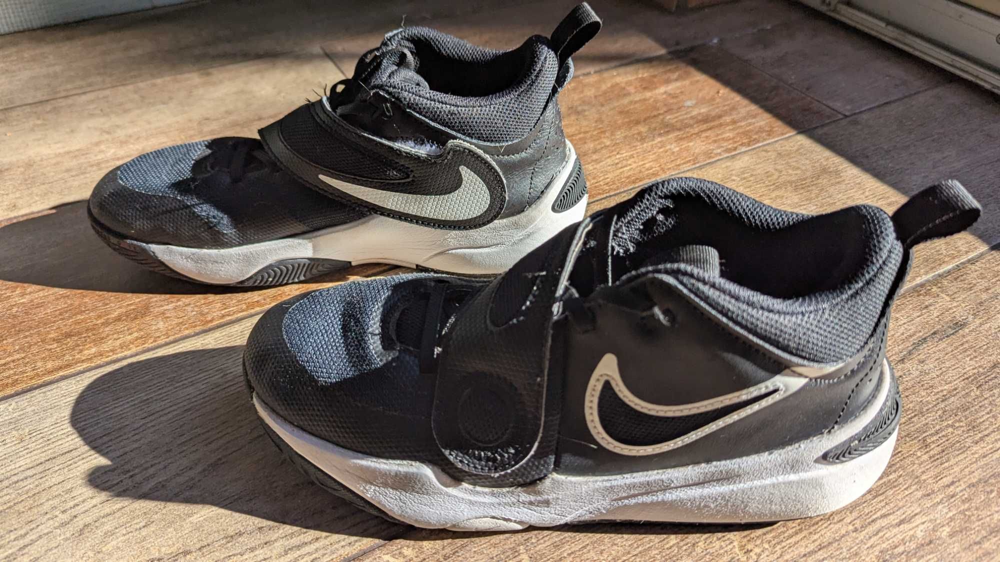 Маратонки за баскетбол NIKE 38.5