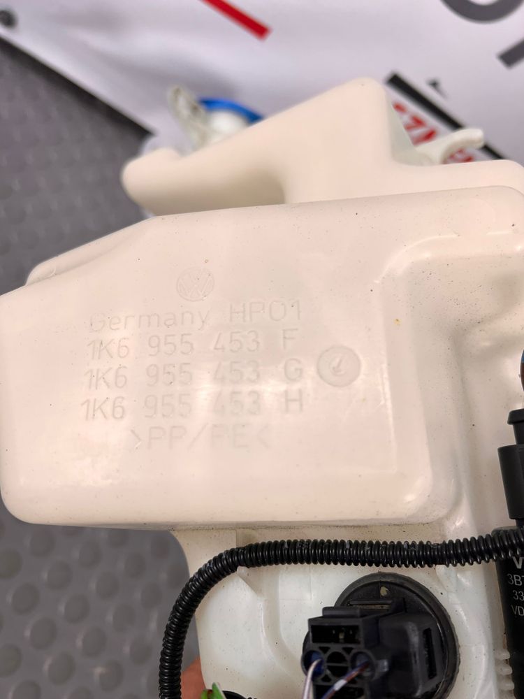 Vas Stropgel/ Lichid Parbriz COMPLET Vw Golf 6 Hatchback/Break