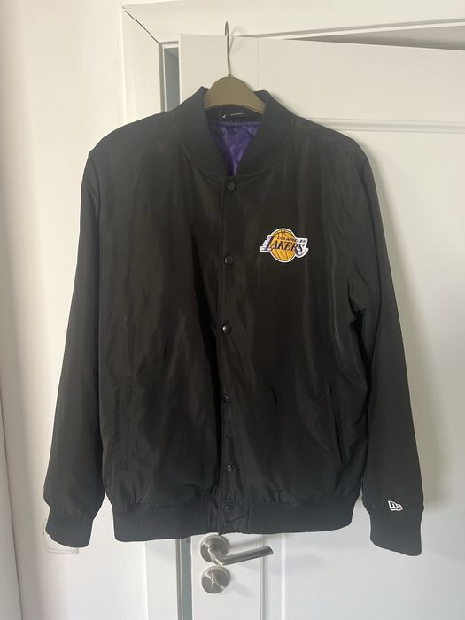 Jacheta/Geaca NBA Los Angeles Lakers, marca New Era, marimea XL
