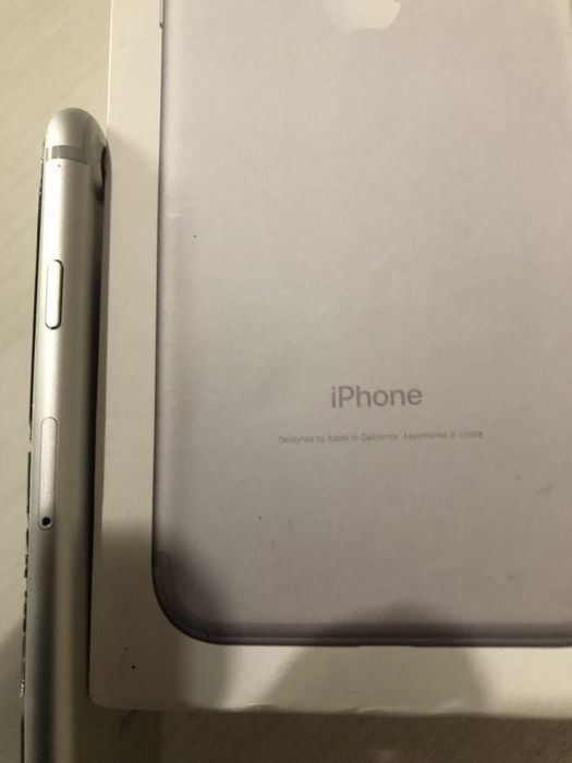 Iphone 7-безупречно работещ