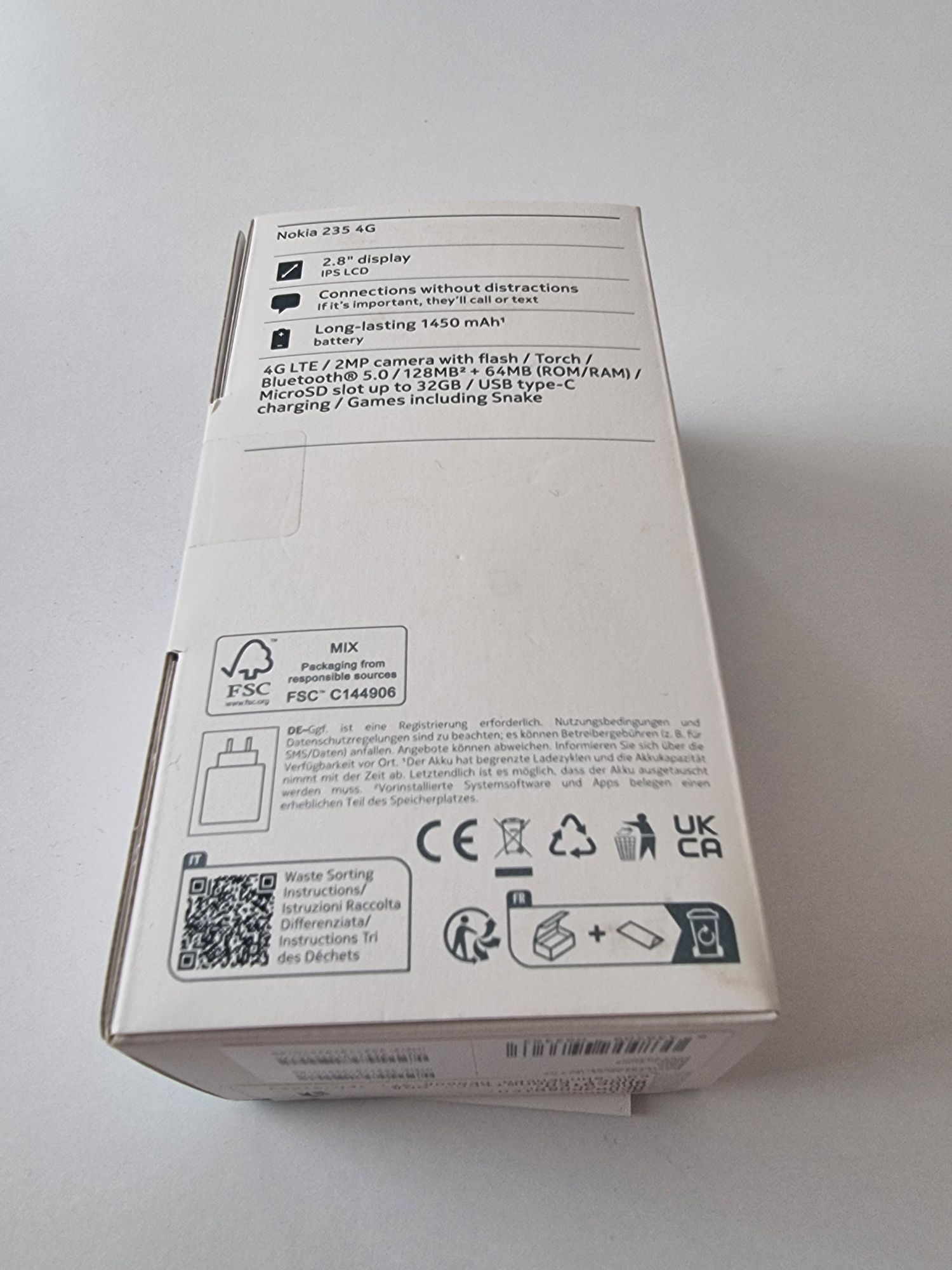 Nokia 235 4G Чисто нов, в гаранция, безплатна доставка!