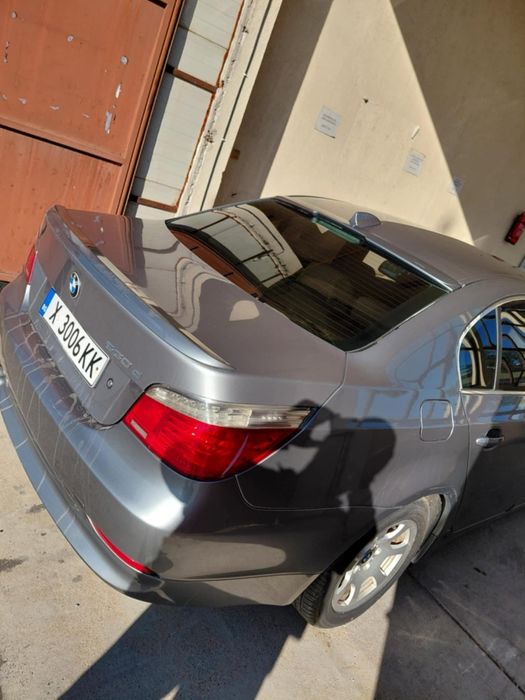 Bmw          530d