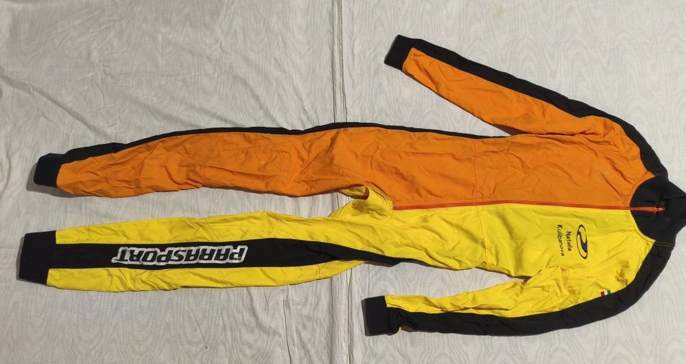 Costum Parasport parasutism skydiving combinezon parapanta base