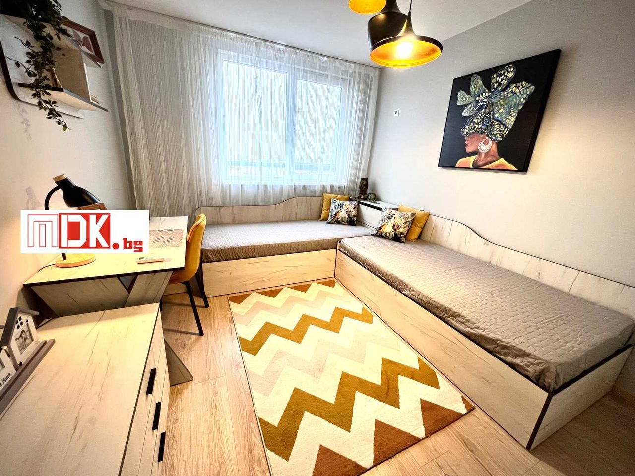 Продава се Тристаен апартамент в Пловдив, Въстанически - 95 кв.м за 1948 €/кв.м - Снимка #2