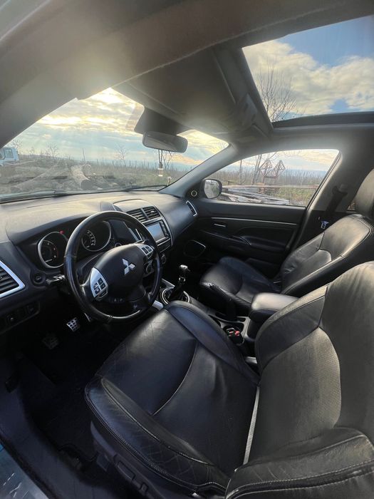 Mitsubishi ASX – 4x4, Xenon, Panoramă, Navigație Mare, Km Reali
