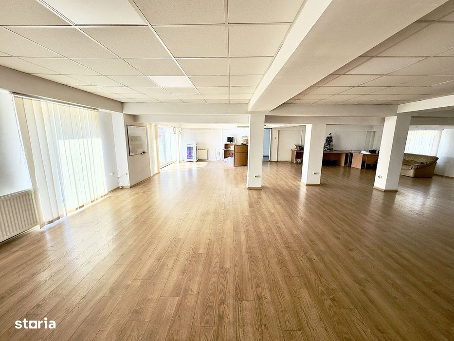 Spațiu comercial de închiriat, 509.34 mp, parcare