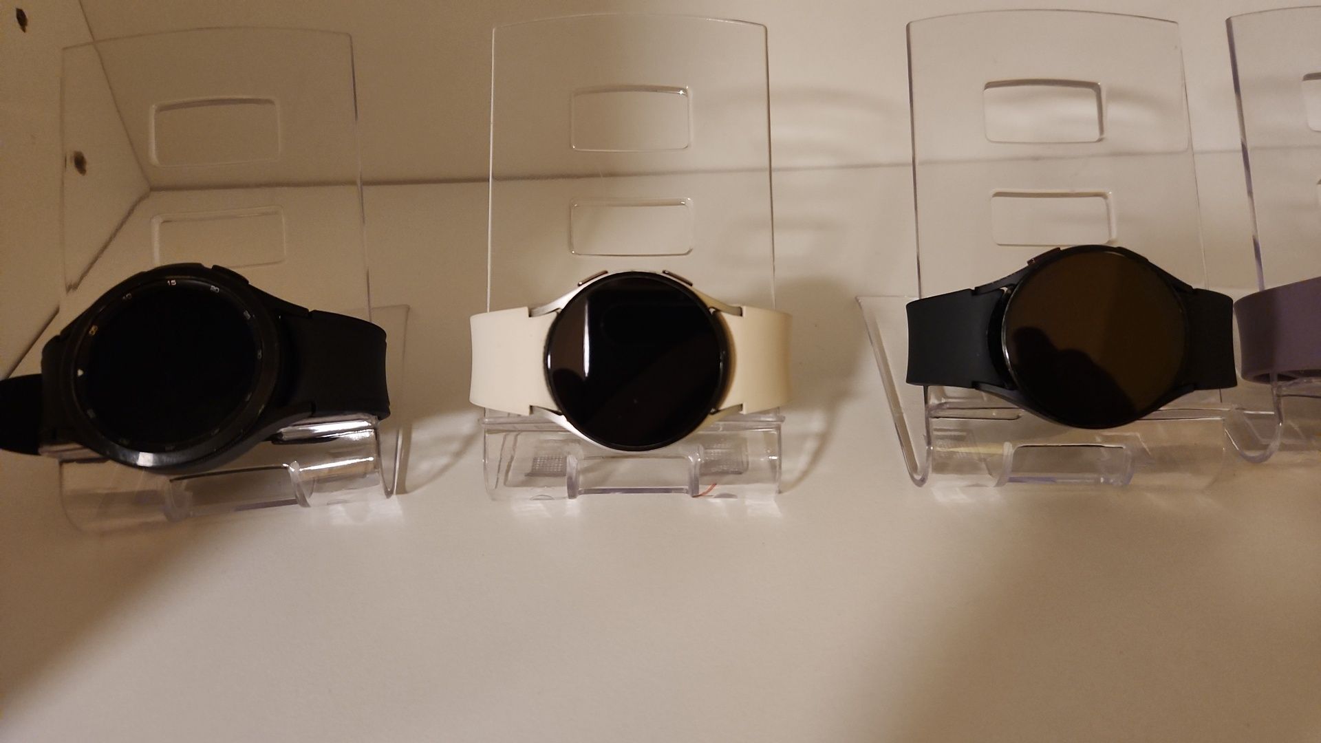 Samsung Watch 5 40mm Lte, cu esim, in stare buna factura ,garantie