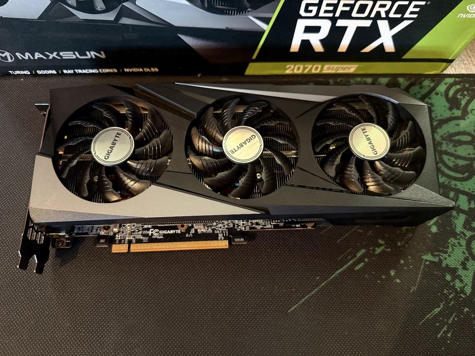 Gigabyte RX 7600 8gb Gaming OC