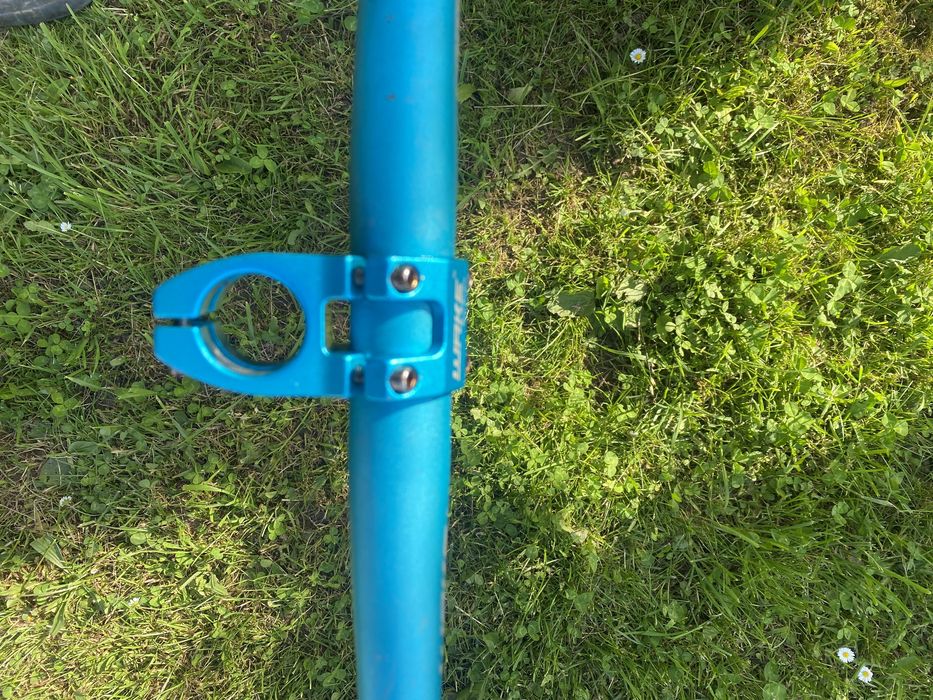 Pipa cu ghidon si manson wake