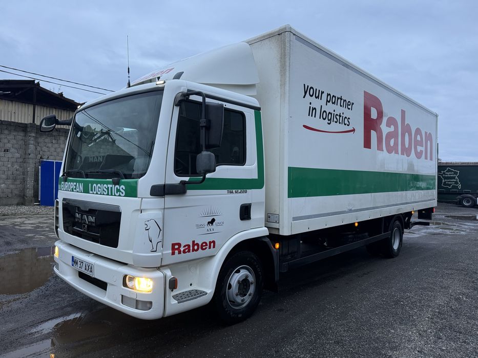 MAN TGL12.220 cu lift
