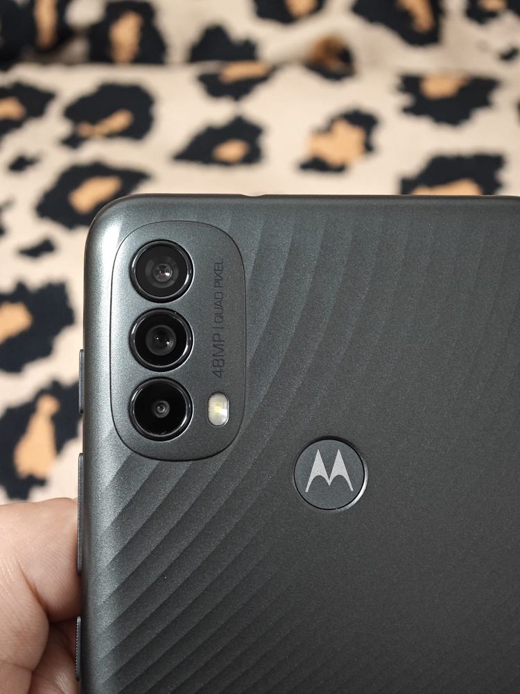 Motorola e40 nou 64gb memorie 4gb RAM octacore camera 48mp dualsim