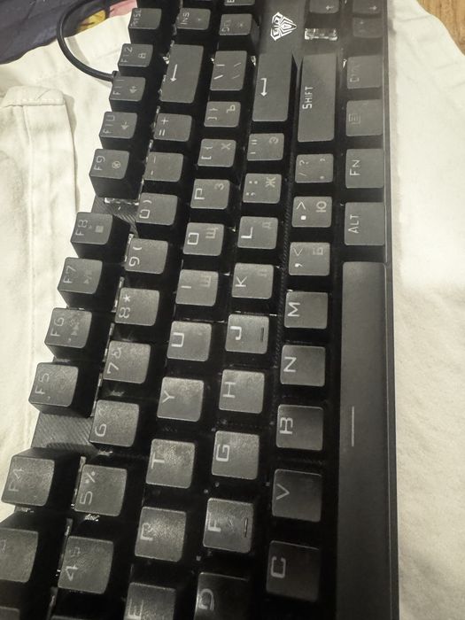 Клавиатура механическая