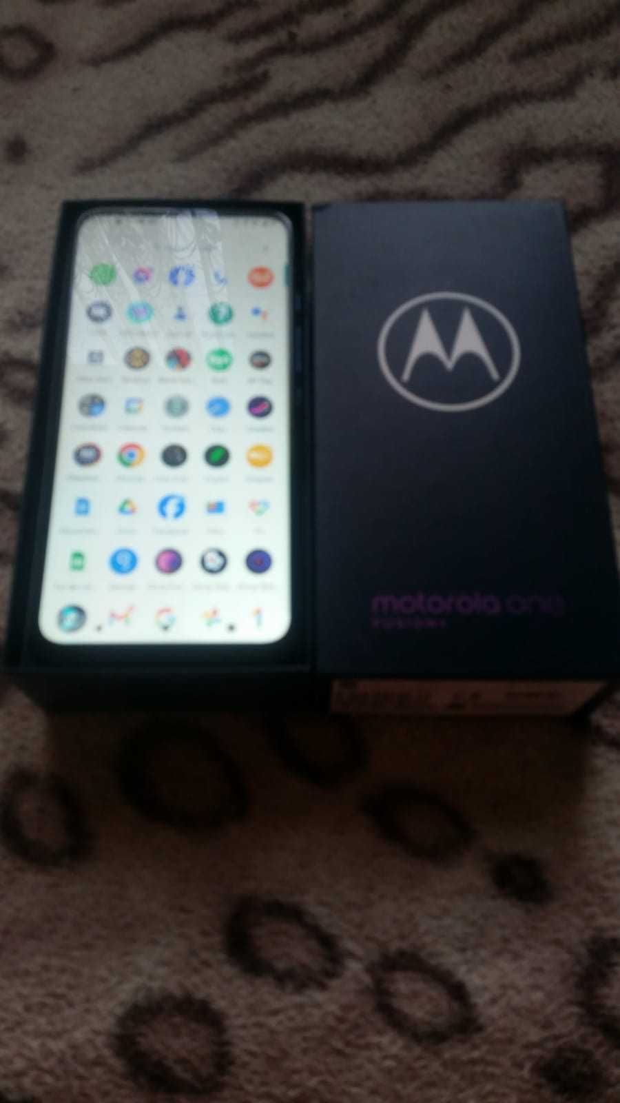 vand schimb Motorola One Fusion+