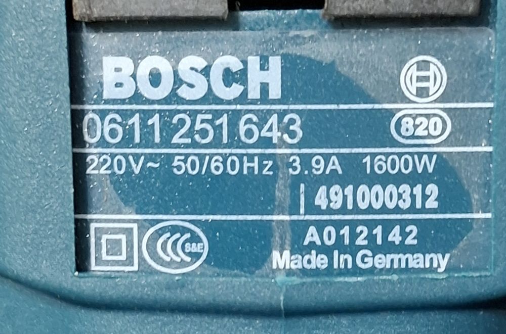Vand Bormasina Rotopercutor  BOSCH  Nou