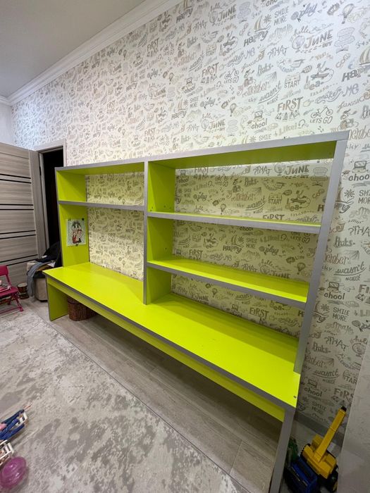 Стенка в детскую