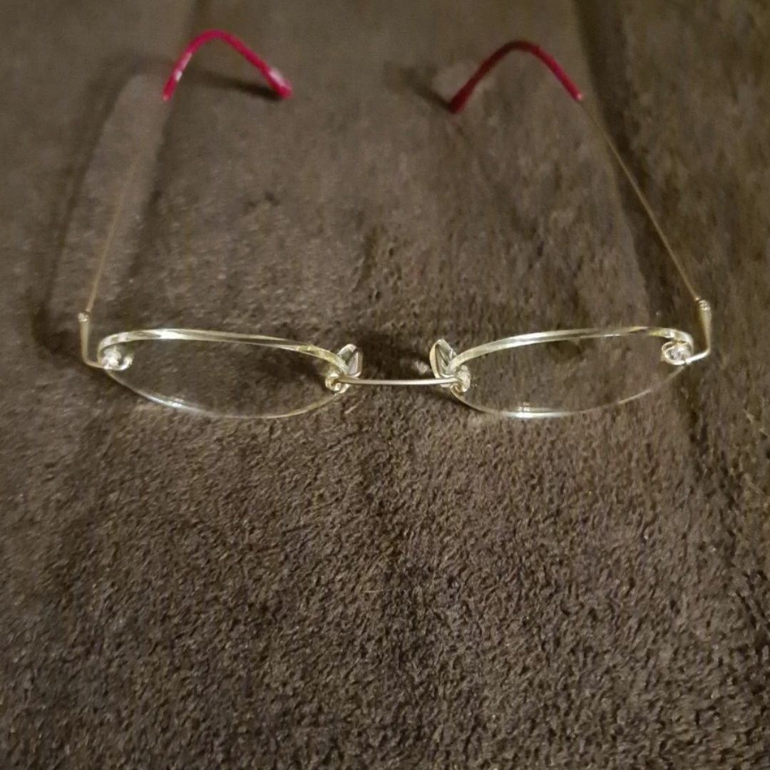 Rama de ochelari din titanium