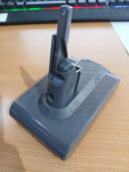 Baterie DTK compatibila Dyson V8, 21.6V 4000mAh