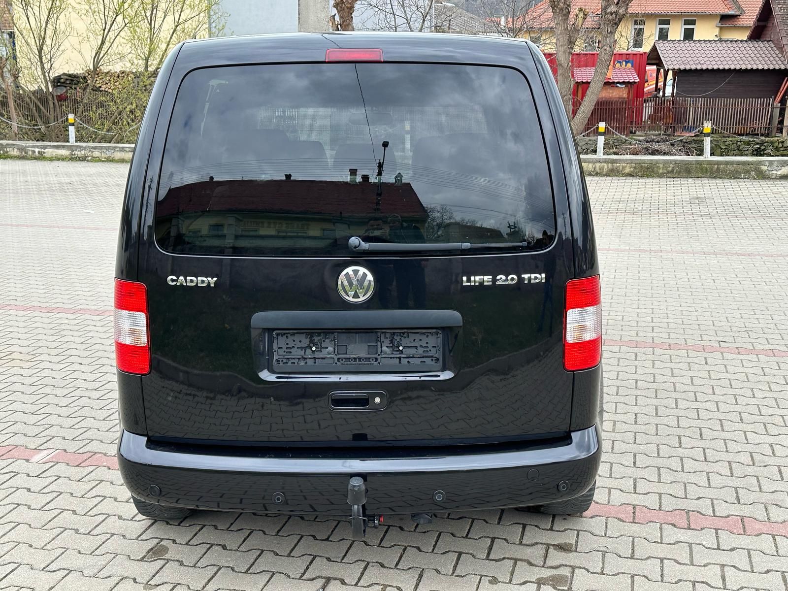 Volkswagen Caddy model style 2.0 tdi  2010