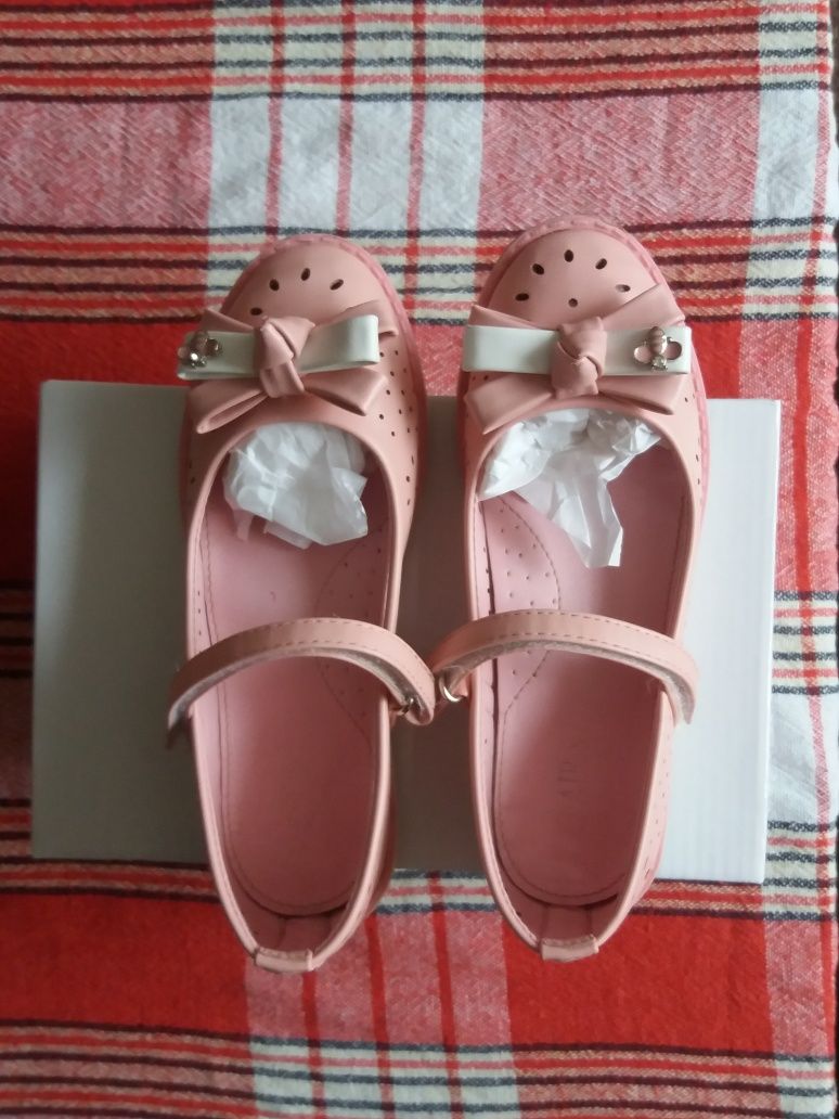 Розови обувки естествена кожа