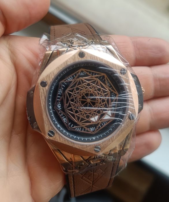 НОВ Мъжки часовник