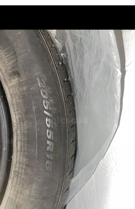 Продам шины Goform