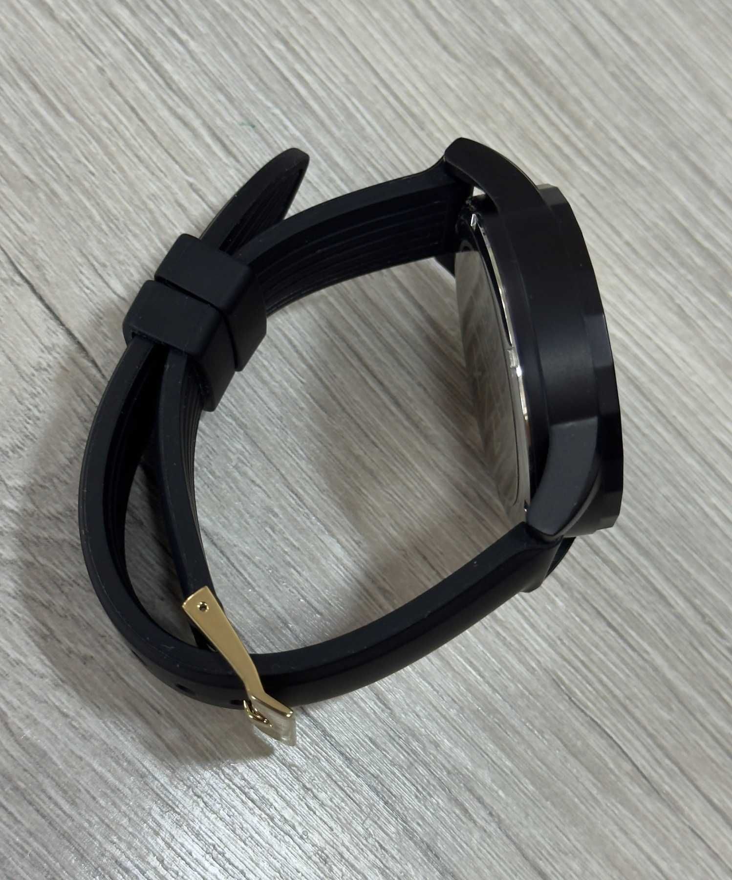 Мъжки часовник  Armani EXCHANGE с черно покритие  - AX7105