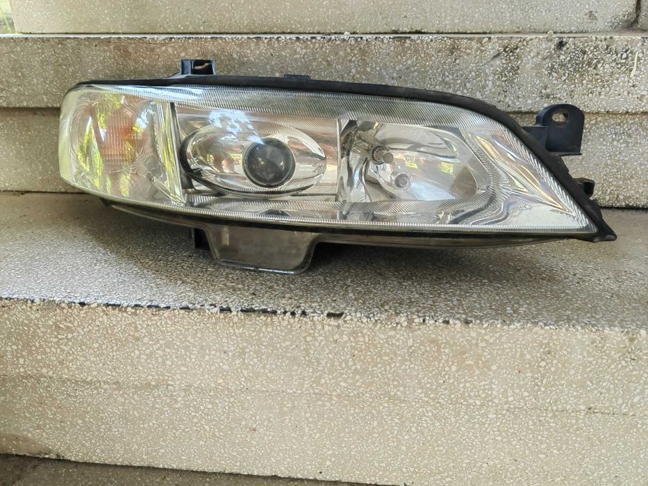 Фарове Opel Vectra B Xenon / Фарове Опел Вектра Б Оригинални