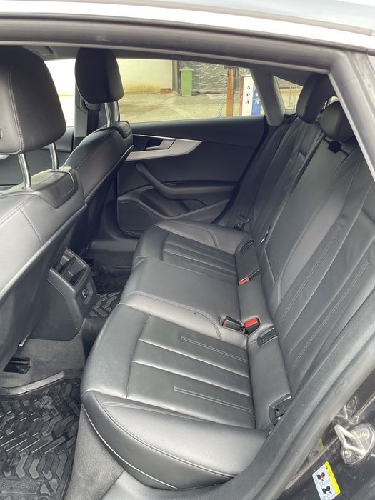 Audi A5 2018 2.0 TDI 150 CP