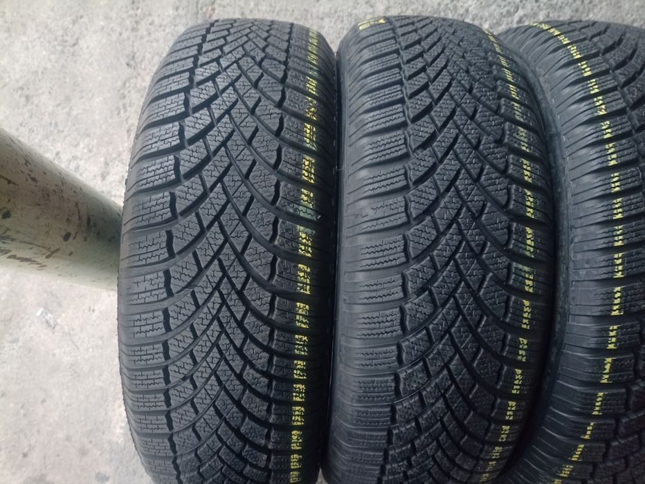 4 anvelope de iarna ca noi Bridgestone 215/65 R17 dot 2421