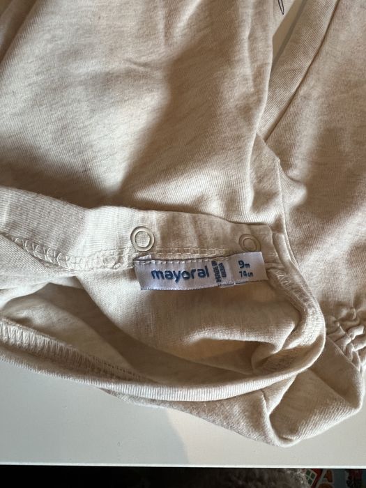 Дрехи за бебе 6 - 9 месеца