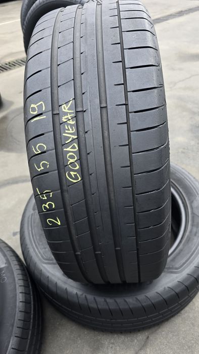 2 anvelope vară Michelin și 2 Goodyear 235/55/19