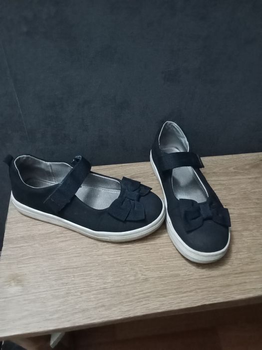 Обувь для девочки