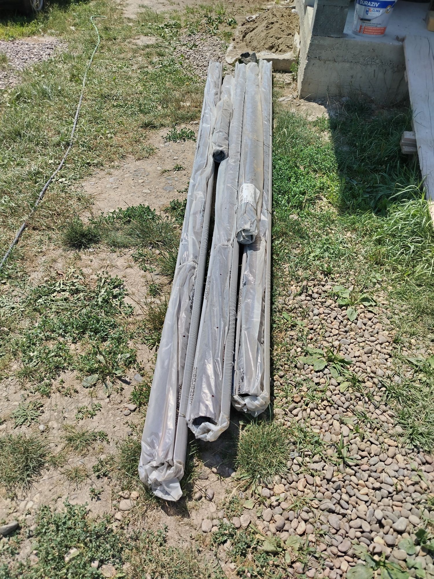 Vând sistem pluvial maro