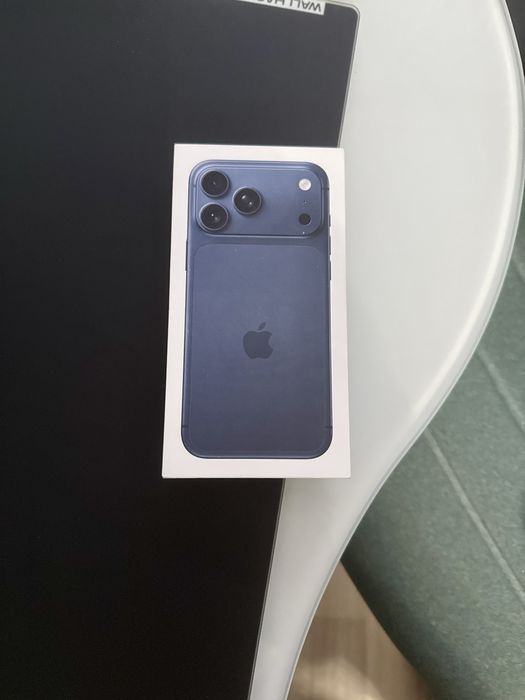 iPhone 17 Pro Max, 256GB - SIGILAT!! (Bigger Battery Version)