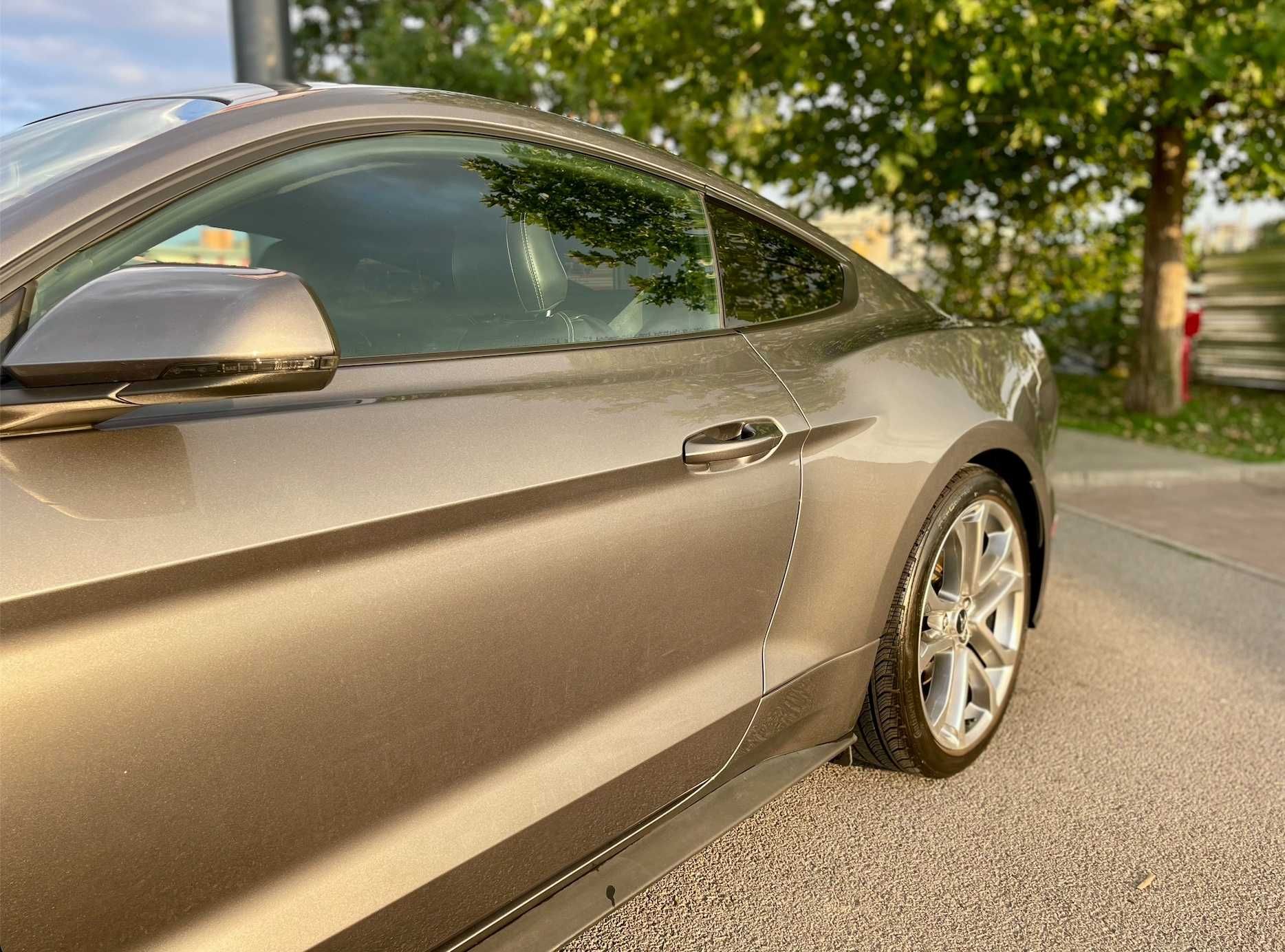 Ford Mustang 2.3 EcoBoost 2021(всички екстри) 57 700 км.